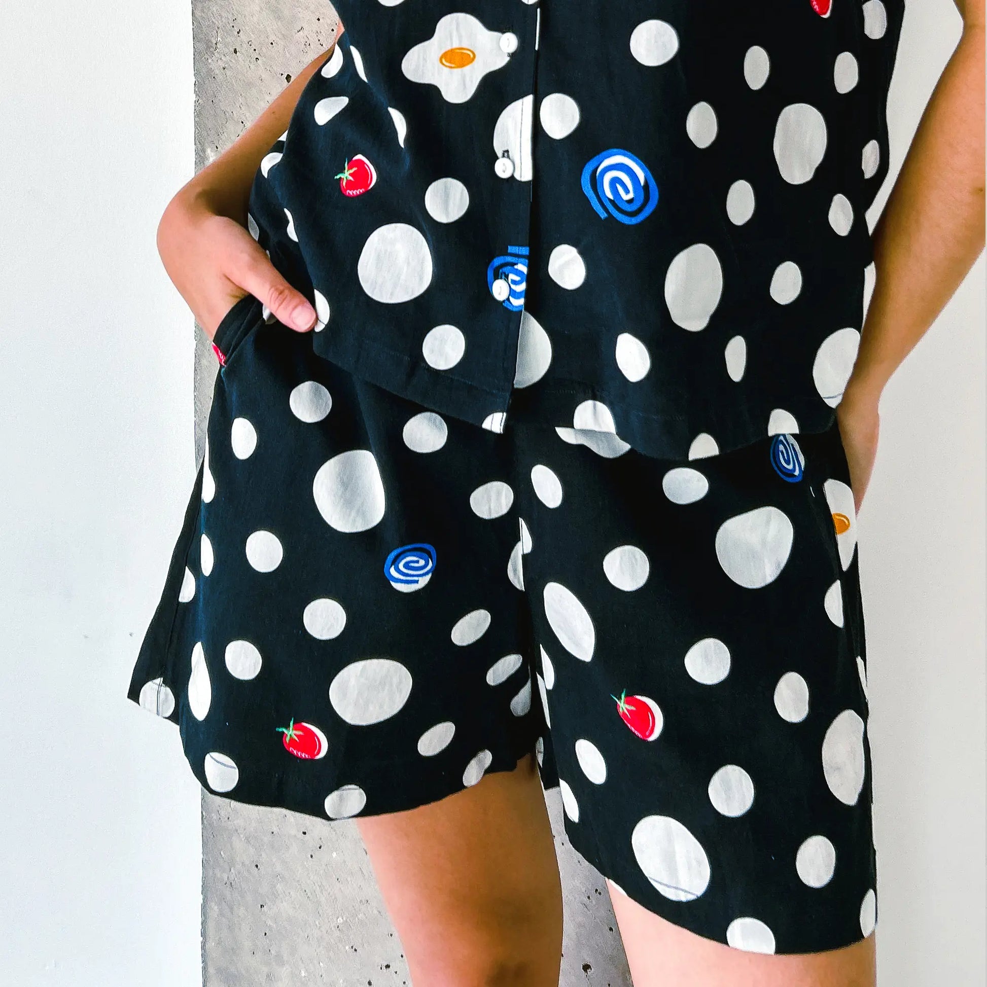 POLKA SHORTS